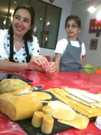 atelier-cuisine-enfant-parent-aix-en-provence-raviolis-11.jpeg
