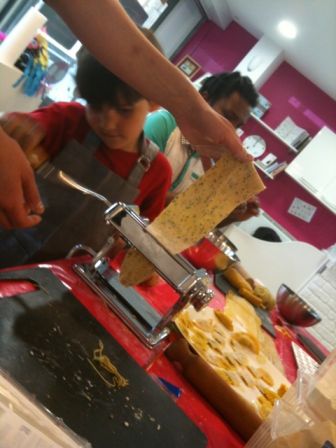 atelier-cuisine-enfant-parent-aix-en-provence-raviolis-17.jpeg