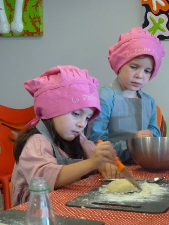Atelier de cuisine à Aix-en-Provence pour les enfants pendant les vacances : goûter oriental